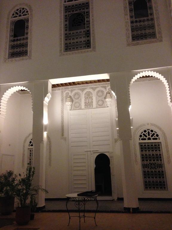 Riad Blanc De Фес Екстериор снимка